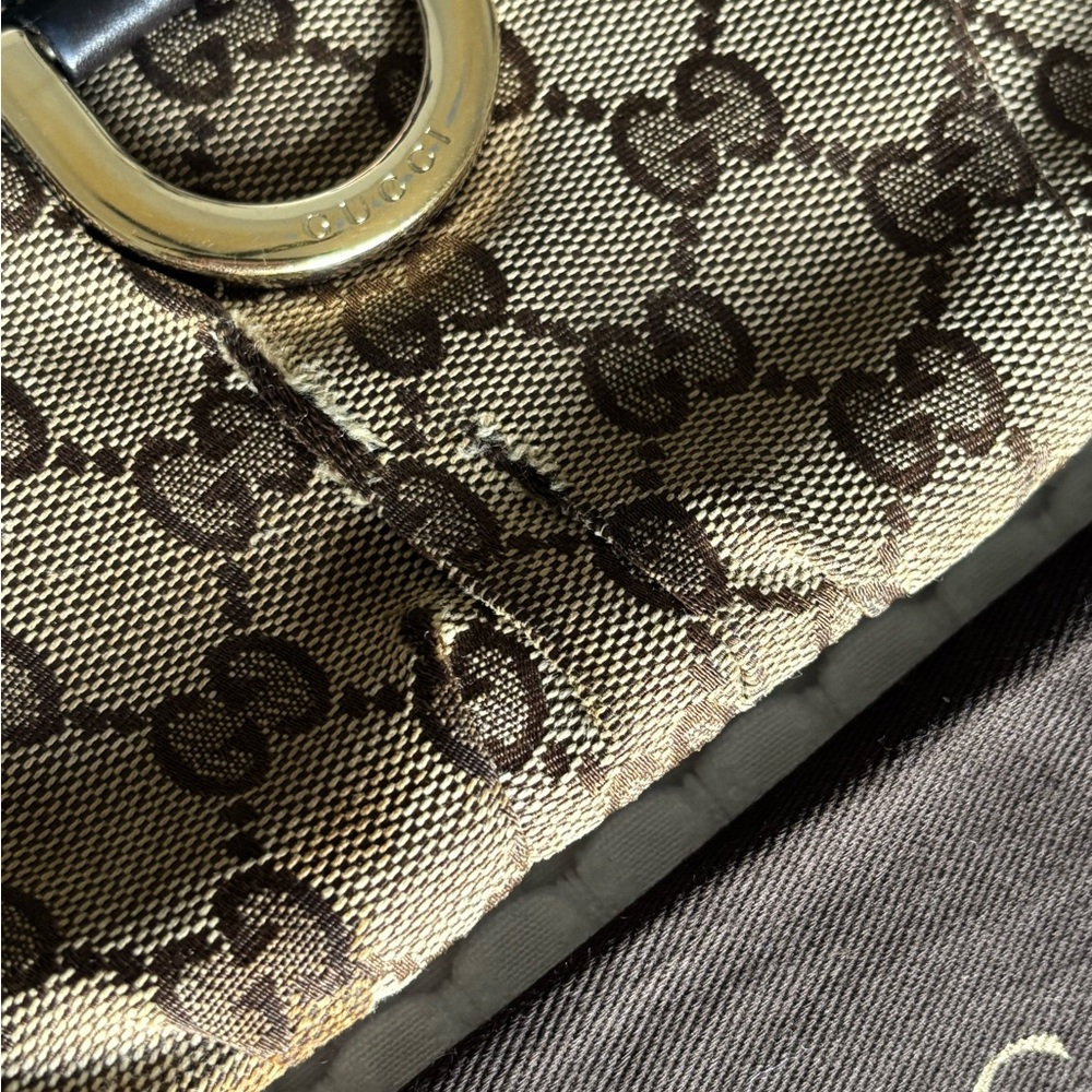 Gucci Brown Monogram Canvas Wristlet Clutch with Gold Hardware - Picture 4 of 9
